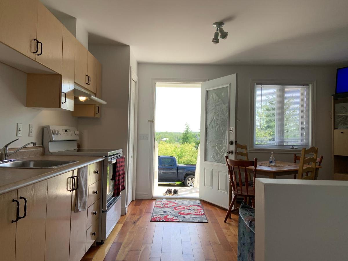 Motel & Chalets --Shefford-Waterloo- Habitation Forest المظهر الخارجي الصورة