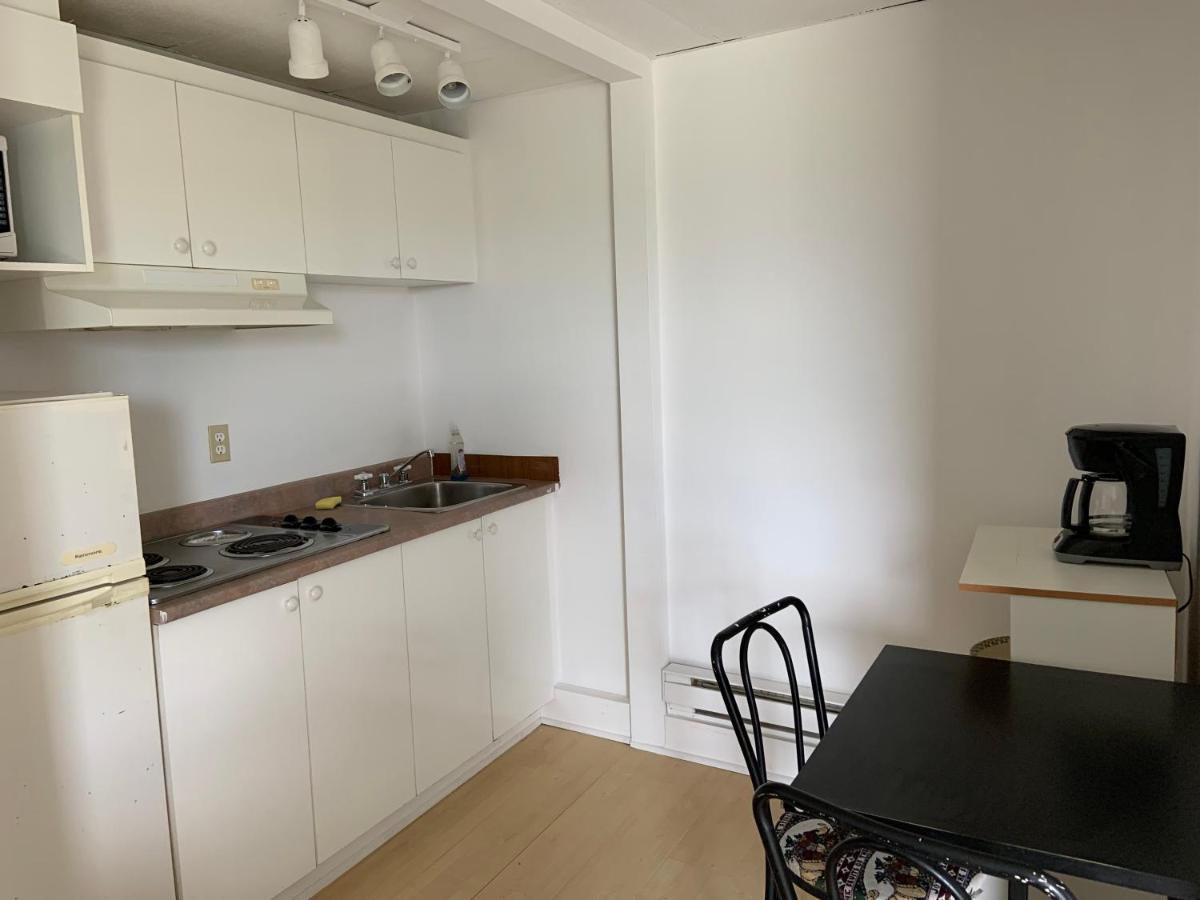 Motel & Chalets --Shefford-Waterloo- Habitation Forest المظهر الخارجي الصورة